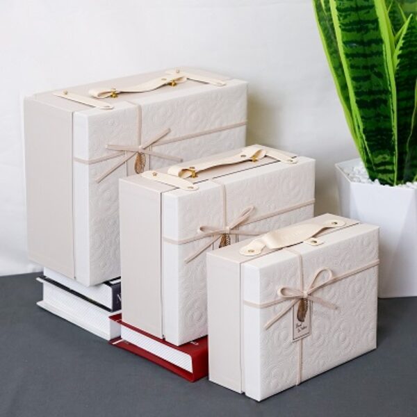 Gift Box Gelembung Best Wishes Cream