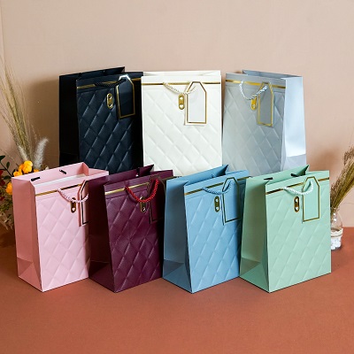 Paper Bag Emboss Love Emas SS 2 Biru
